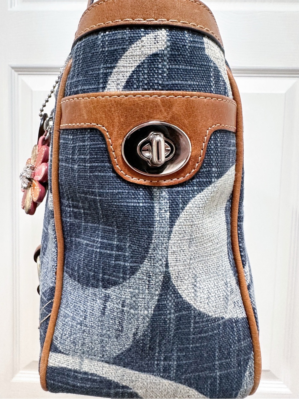 Coach Tonal Big C Signature Denim East/West Gallery Tote Y2K F13810 - Picture 6 of 13